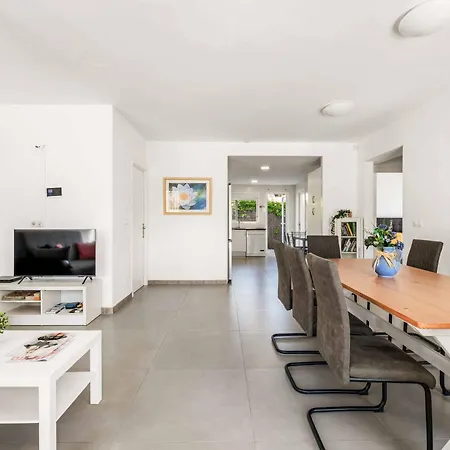 Vila Esmerelda Sun